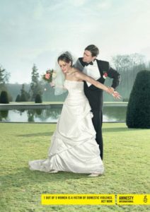 Violence mariage Violence mariage 212x300 Journée internationale de lutte contre les violences faites aux femmes