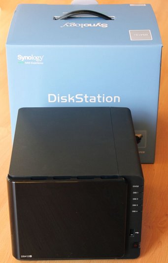 Presentation DS412+ avant Presentation DS412+ avant Test du Synology DS412+